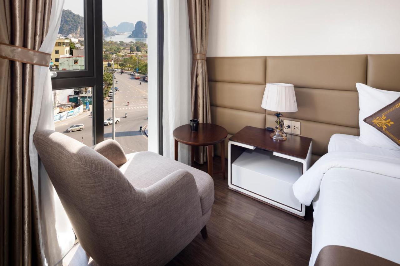 Diamond Luxury Hotel Ha Long Esterno foto